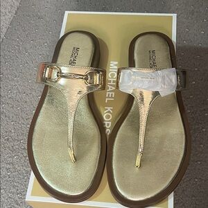 Michael Kors Carson Metallic Gold Thong Flat